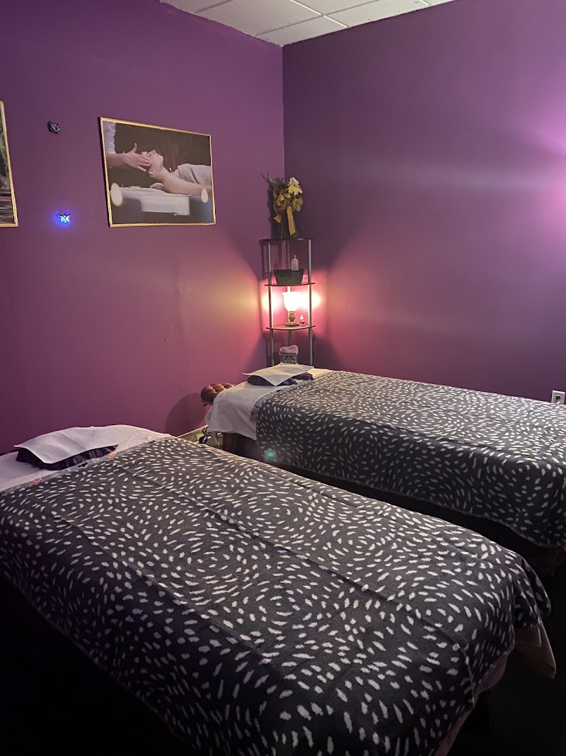 Foot Massage, massage spa in Sevierville, TN, photo 6 of 10